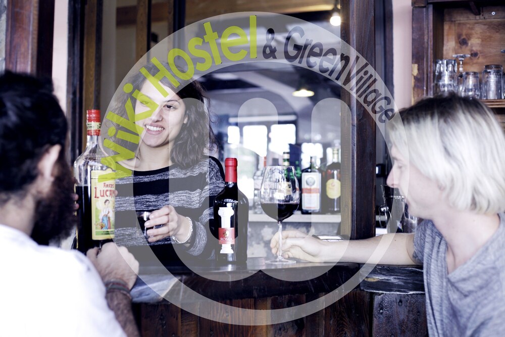 Hotel Bar