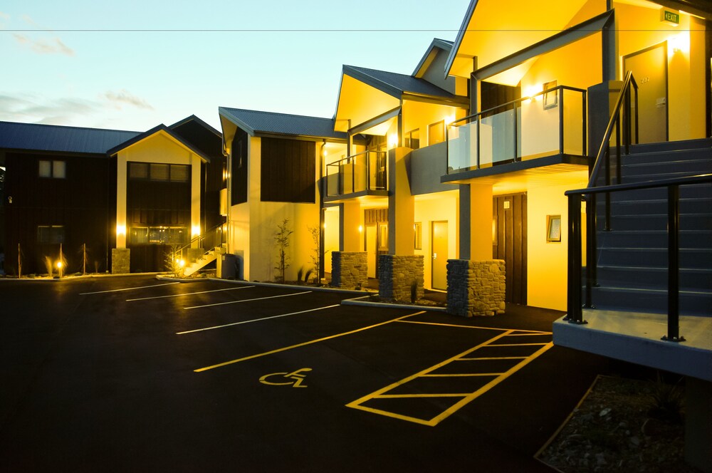 Hotel Front - Evening/Night