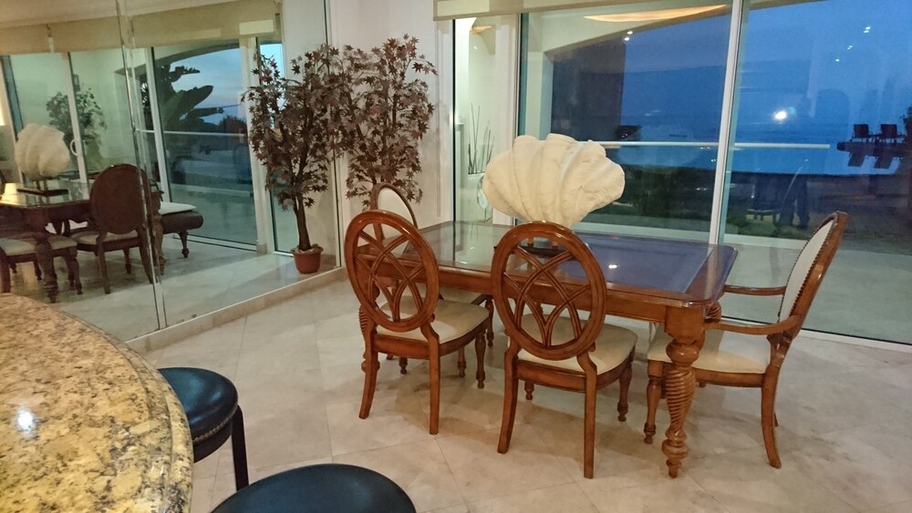 Condo, 2 Bedrooms - Guestroom