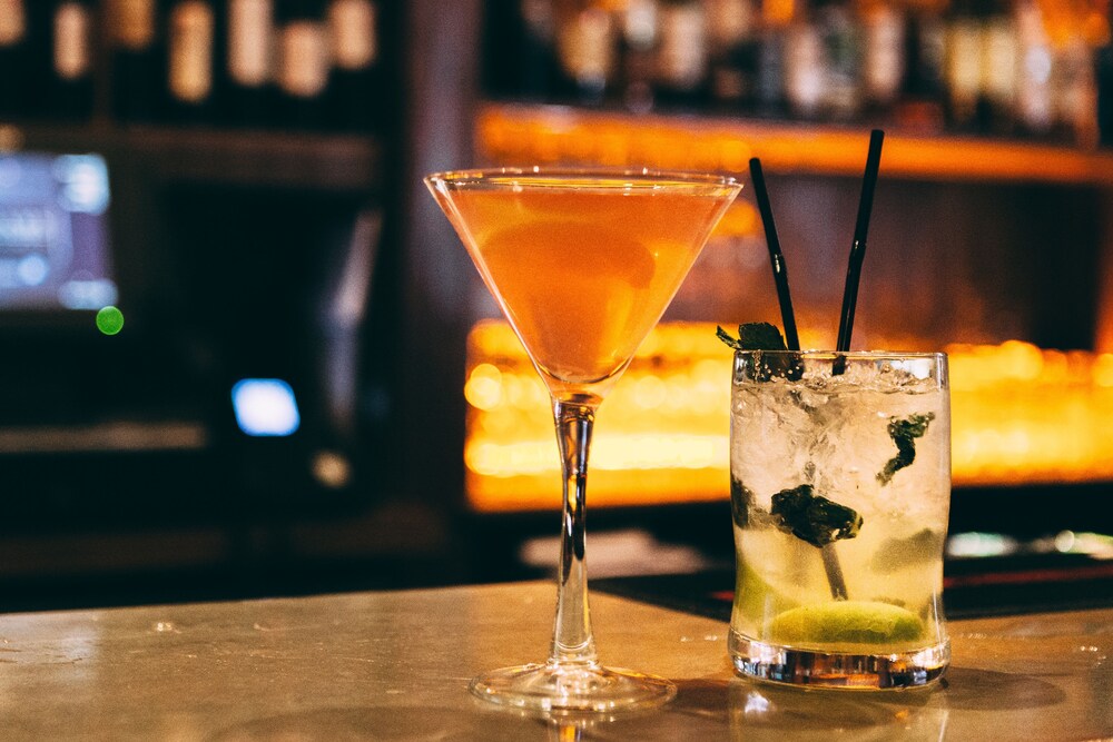 Hotel Bar