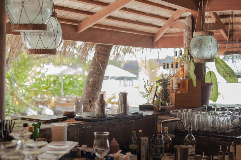 Hotel Bar