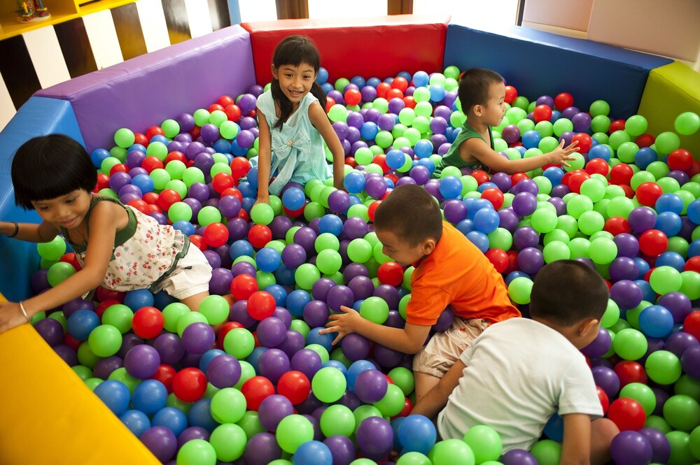 Childrens Play Area - Indoor