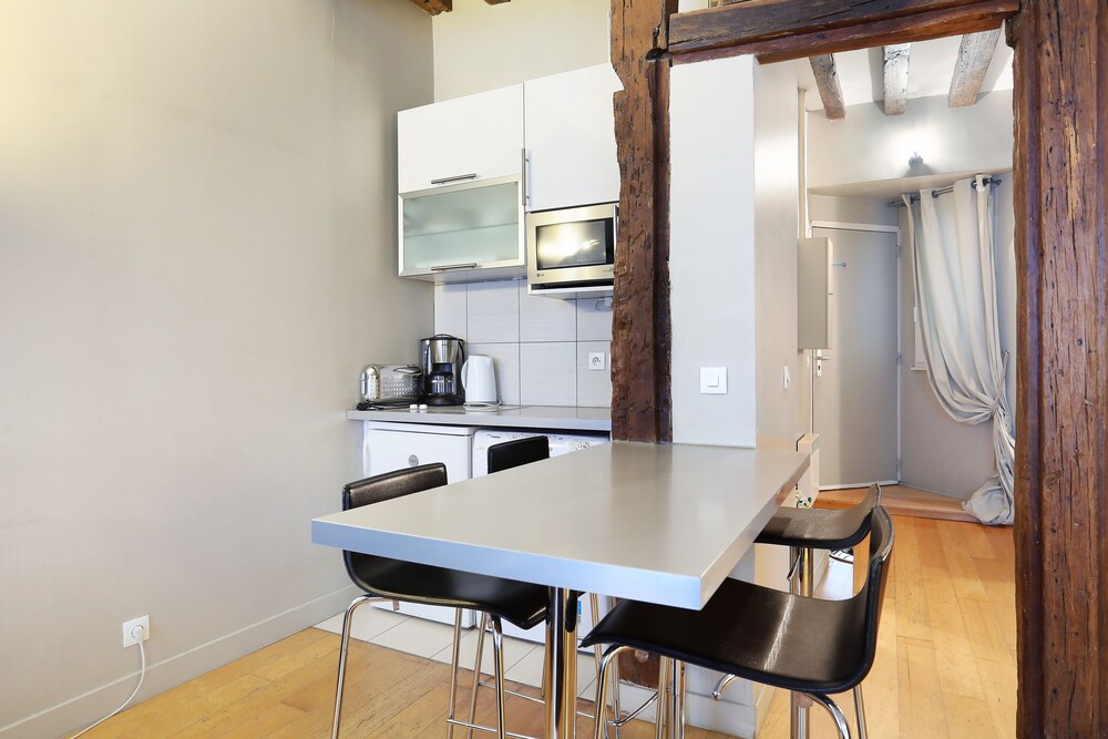 Apartment ( Romantique) - Guestroom