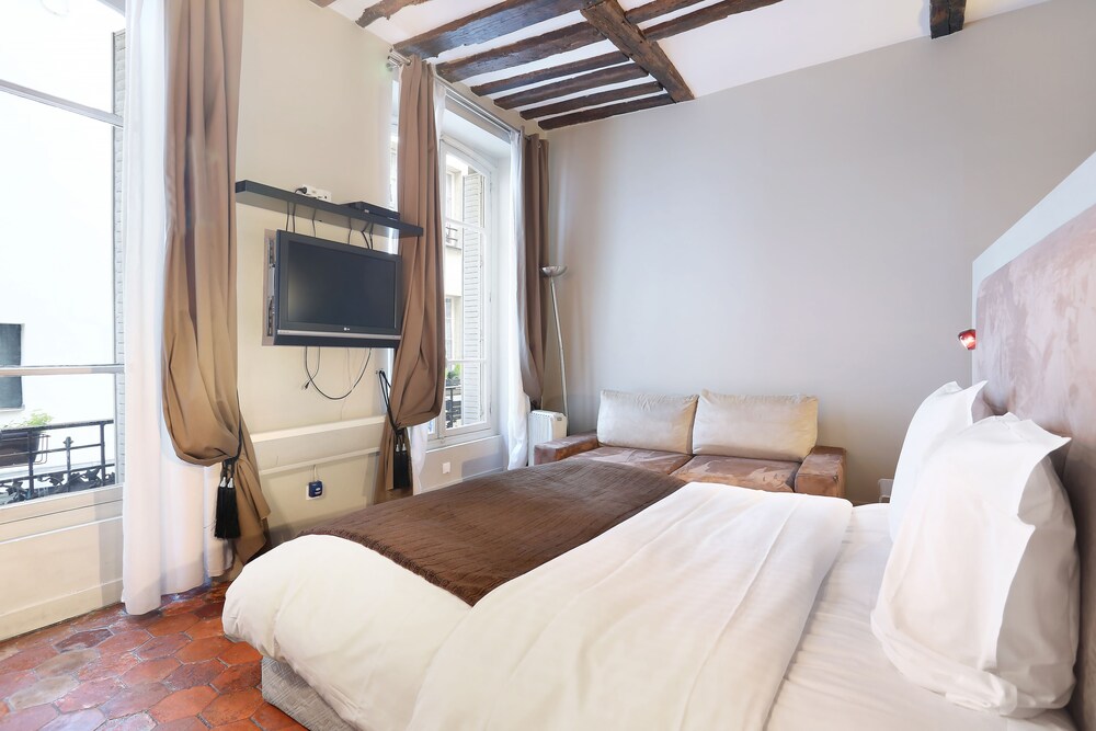 Apartment (Mode) - Guestroom