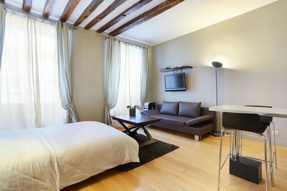 Apartment ( Romantique) - Guestroom