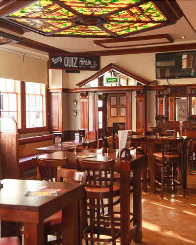 Hotel Bar