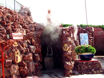 Steam Room