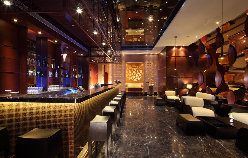 Hotel Lounge