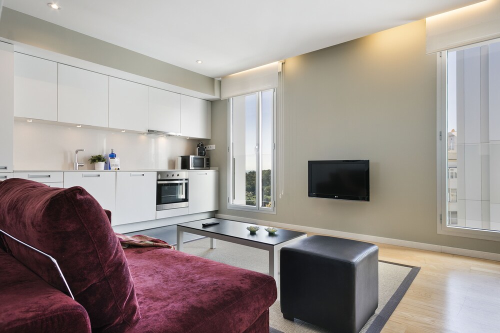 Superior Apartment, 1 Bedroom, Sea View - Living Room