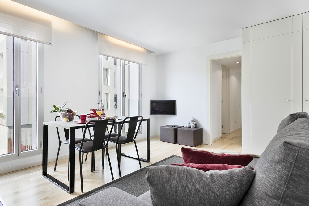 Apartment, 2 Bedrooms (4 pax) - Living Room