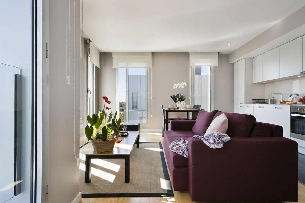 Business Apartment, 1 Bedroom, Sea View - Living Room