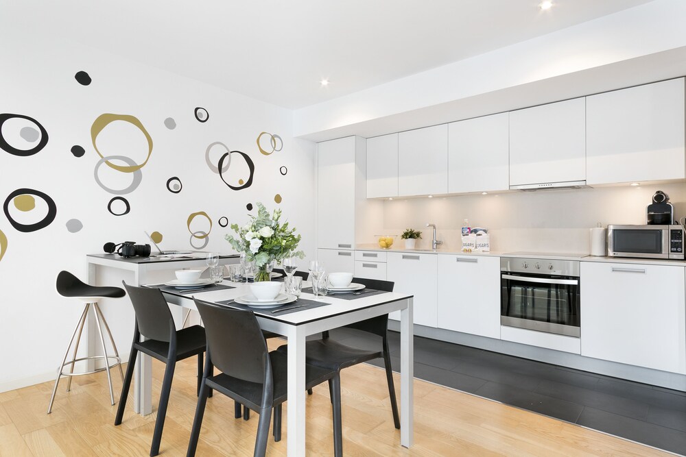 Premium Apartment - In-Room Kitchen