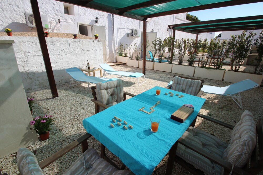 Basic Apartment, 1 Bedroom, Non Smoking - In-Room Dining