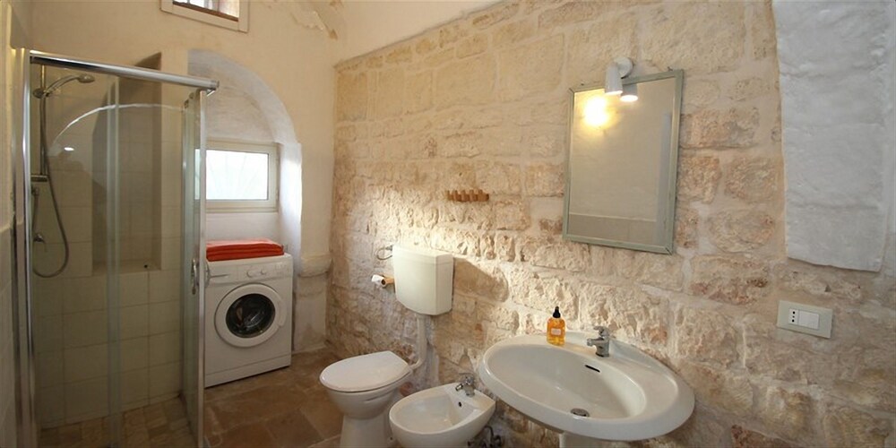 Apartment, 2 Bedrooms (4 Adults) - Bathroom