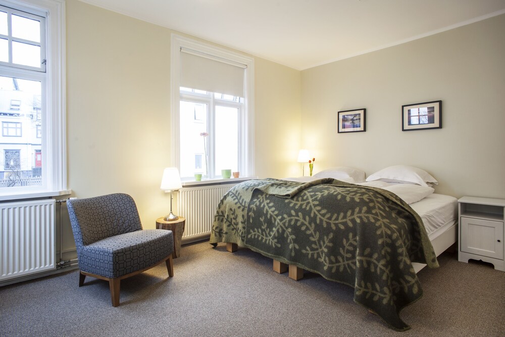 Apartment, 3 Bedrooms - Guestroom