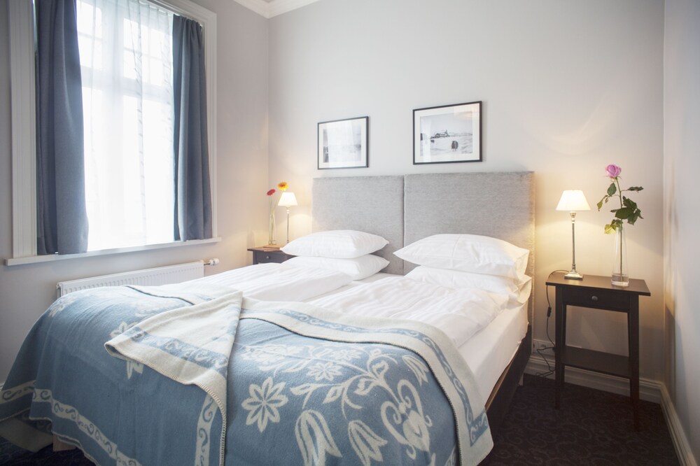 Studio - Guestroom