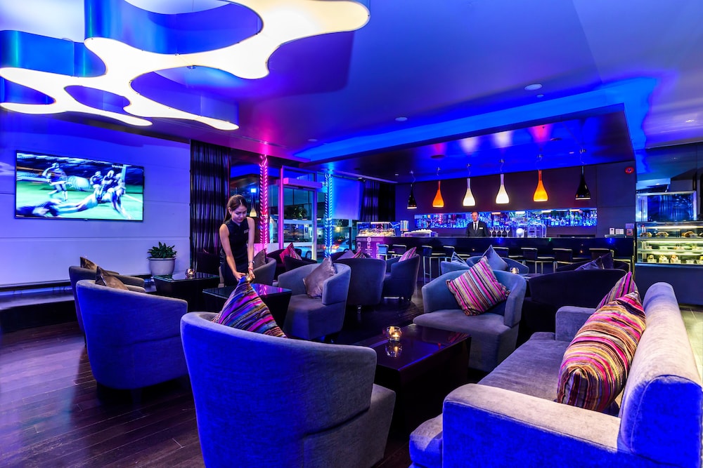 Hotel Lounge