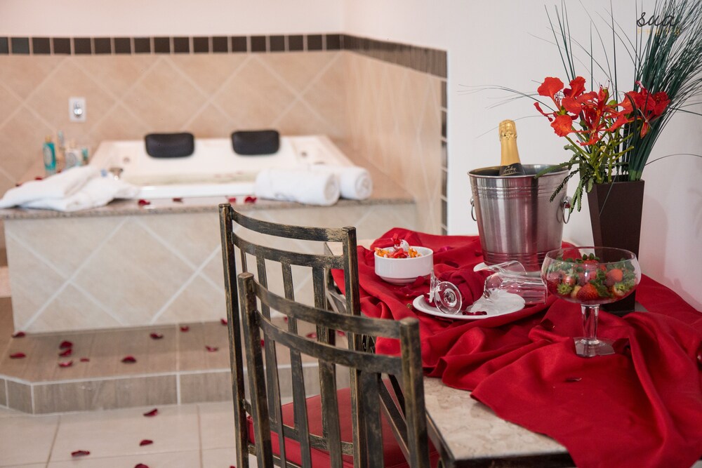 Room Service - Dining