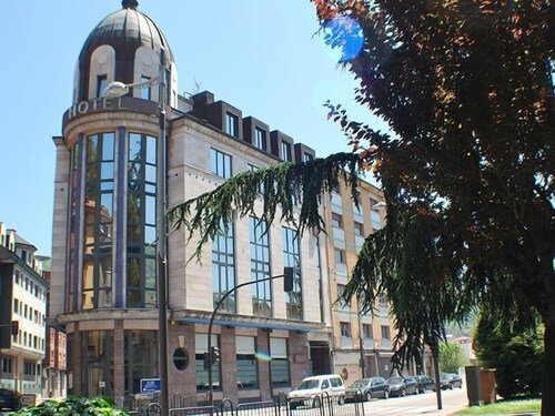 Hotel Front
