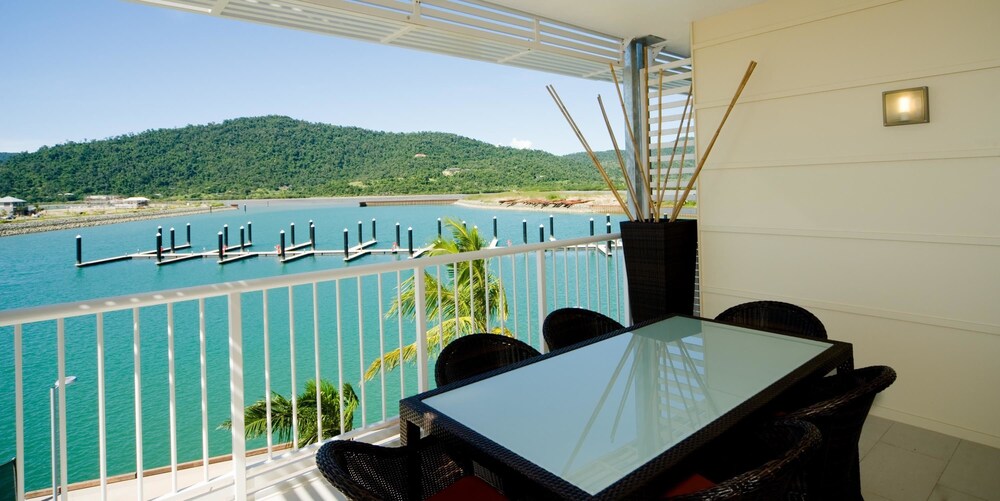 Apartment, 2 Bedrooms - Guestroom View