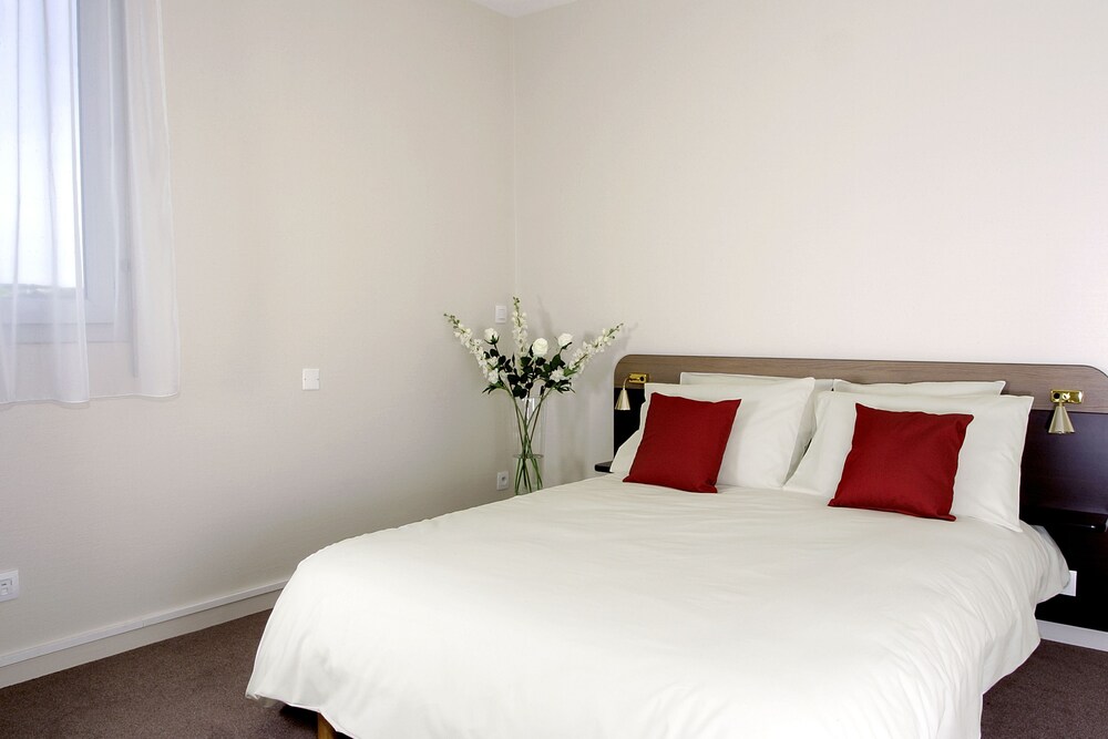 Superior Apartment, 2 Bedrooms - Guestroom