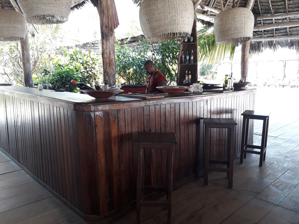 Hotel Bar