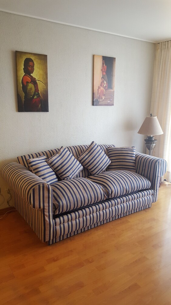 Standard Apartment, 2 Bedrooms - Living Room