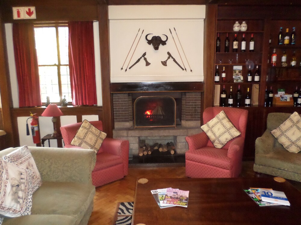 Hotel Bar
