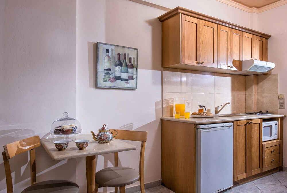 Family Apartment - Guestroom