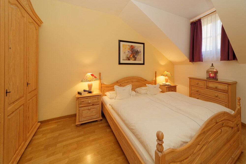 Zimmer (Apartment, 1 Schlafzimmer (Almberg))