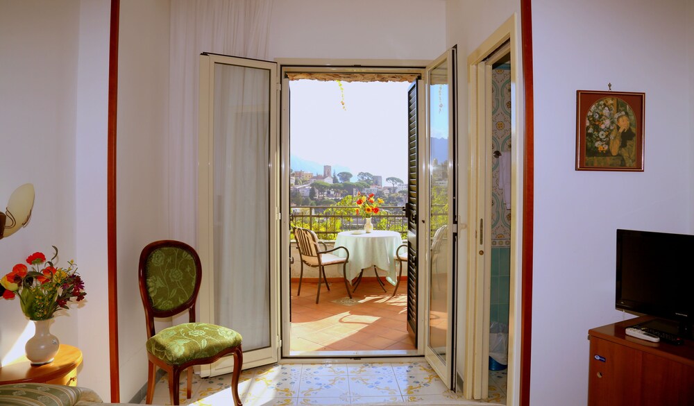 Guestroom View