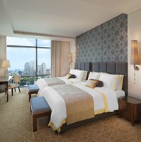 Suite, Multiple Beds (John Jacobs Astor)