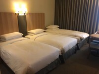 Standard Room, 3 Twin Beds, Non Smoking
