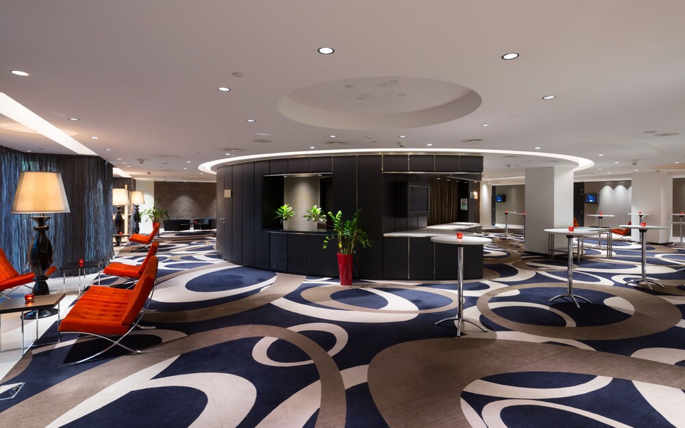 Hotel Lounge