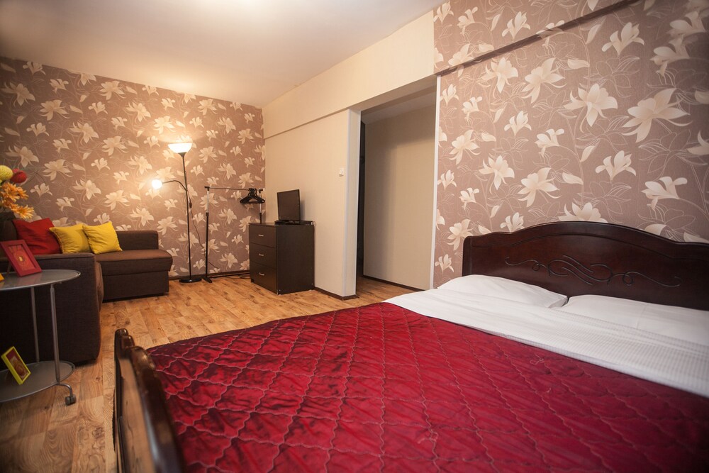 Studio (Berezhkovskaya Naberezhnaya 10) - Guestroom