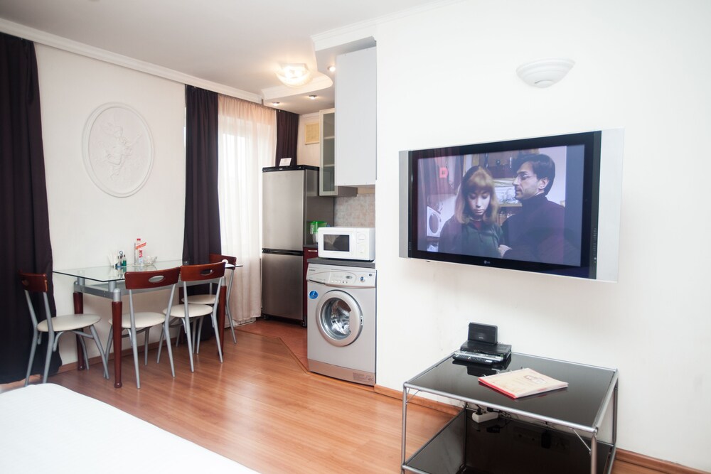 Deluxe Studio (Berezhkovskaya Naberezhnaya 8) - Guestroom