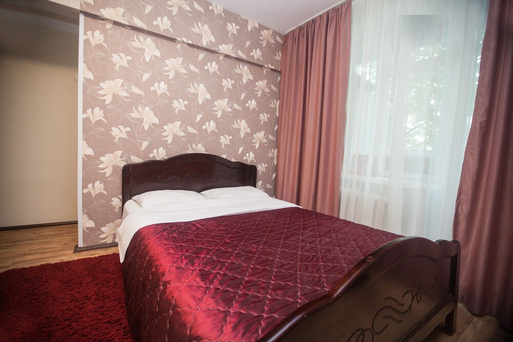 Studio (Berezhkovskaya Naberezhnaya 10) - Guestroom
