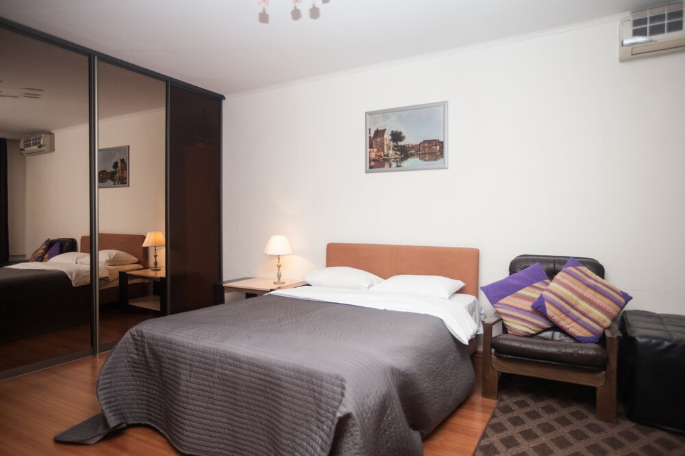 Deluxe Studio (Berezhkovskaya Naberezhnaya 8) - Guestroom