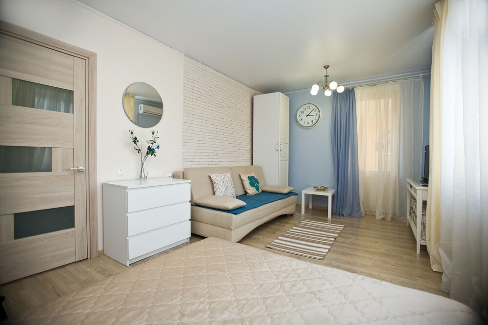 Deluxe Studio (Kutuzovsky prospekt 17) - Guestroom