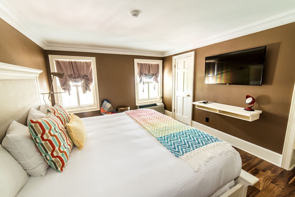 Guestroom