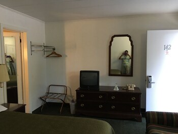 Guestroom View