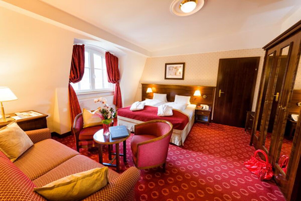 Guestroom