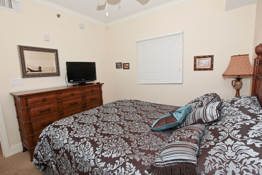 Condo, 2 Bedrooms, 2 Bathrooms - Guestroom