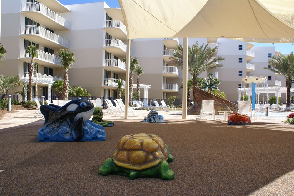 Childrens Play Area - Outdoor