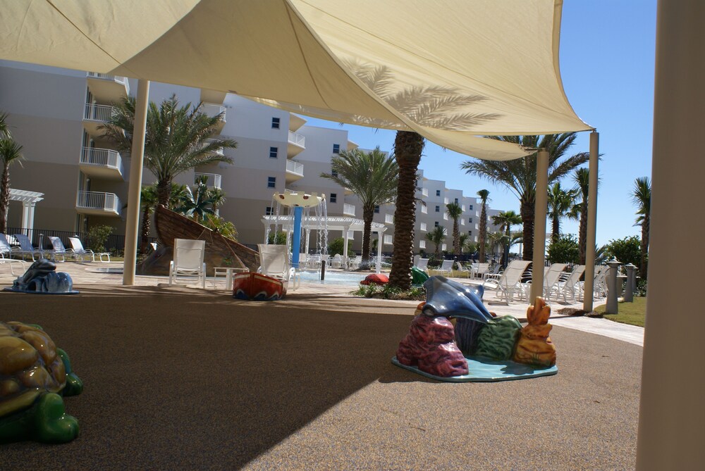 Childrens Play Area - Outdoor