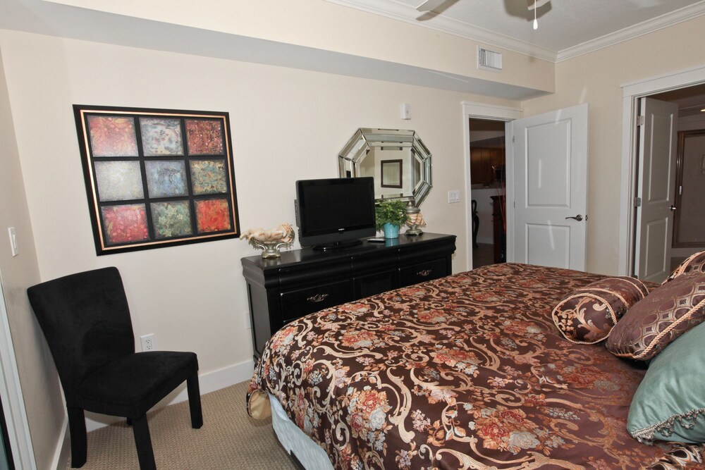 Condo, 2 Bedrooms, 2 Bathrooms - Guestroom
