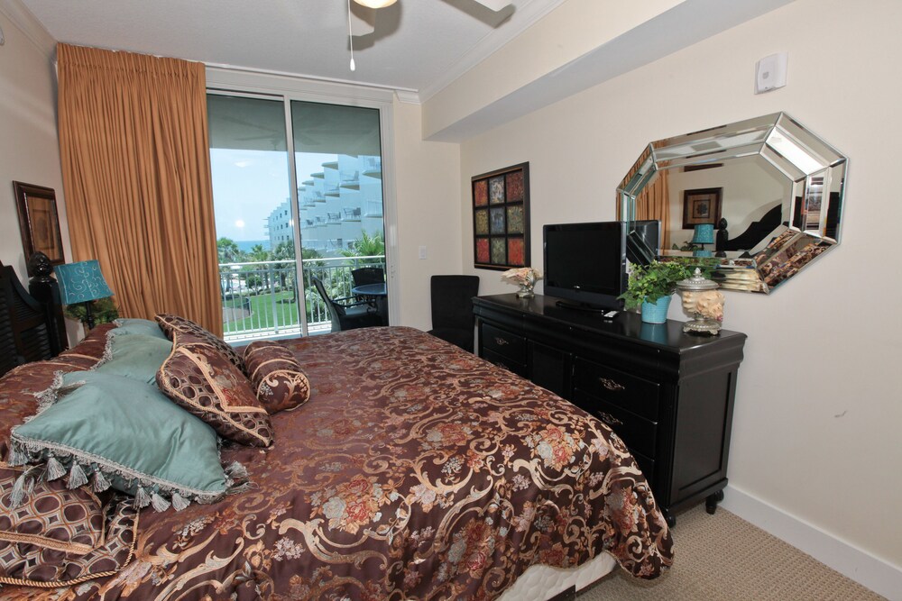 Condo, 2 Bedrooms, 2 Bathrooms - Guestroom