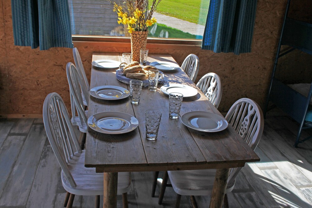 Chalet (6 persons) - In-Room Dining