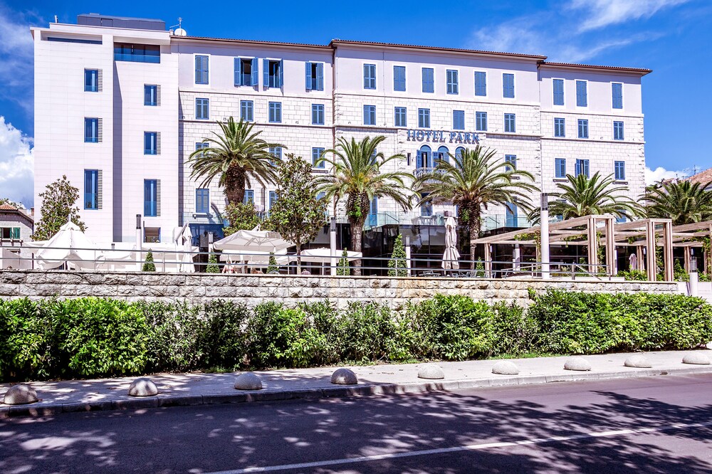 Hotel Front