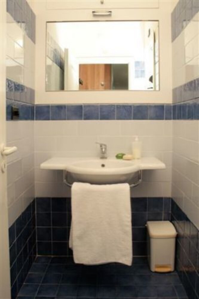 Studio, 1 Bedroom, Ocean View - Bathroom